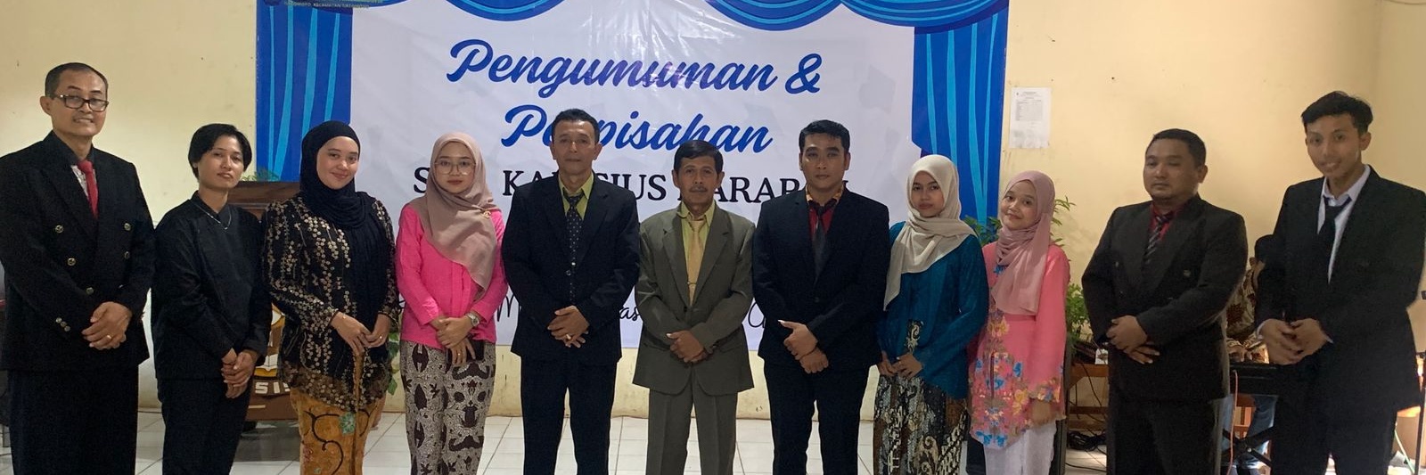 Bapak/Ibu Guru pada saat perpisahan kelas XII Tahun 2026